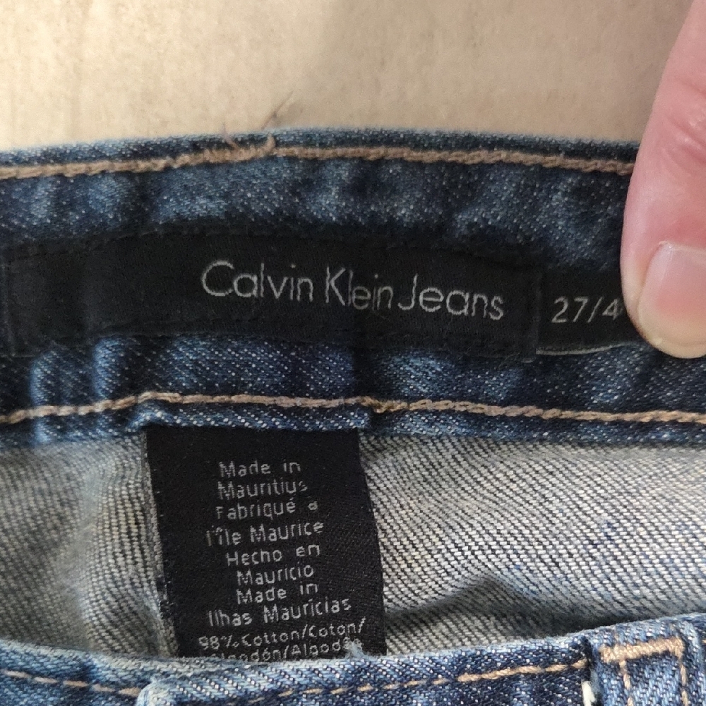Vintage Y2K Calvin Klein Women's Dark Blue Straight Jeans Size 27/4 One Owner - Picture 2 of 3